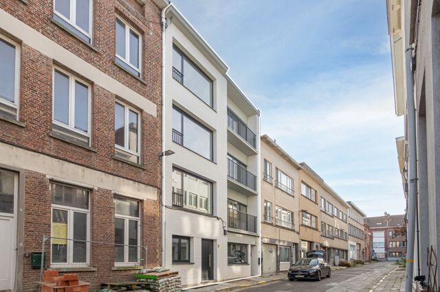 2800 Mechelen - Ravenbergstraat 7/9 bus 103 7