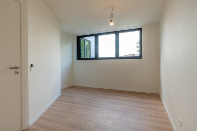 2830 Willebroek - Stationsstraat 15 206 6