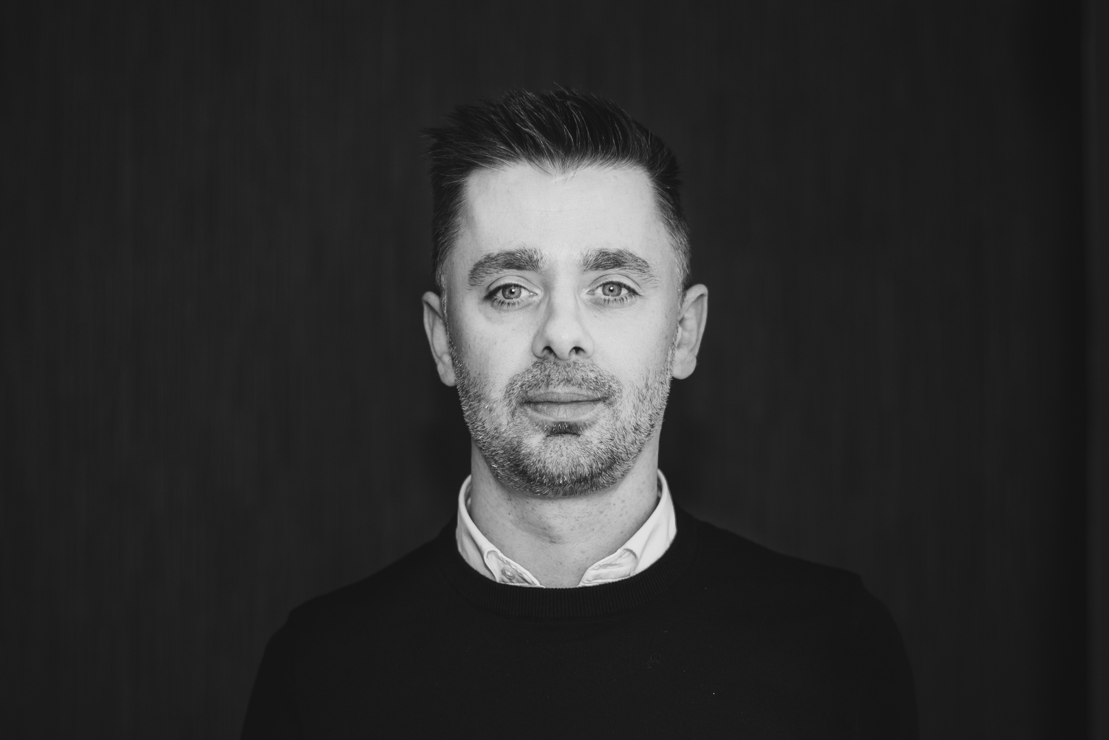 /uploads/Medewerkers/Portret-Tom-1-van-1-.jpg